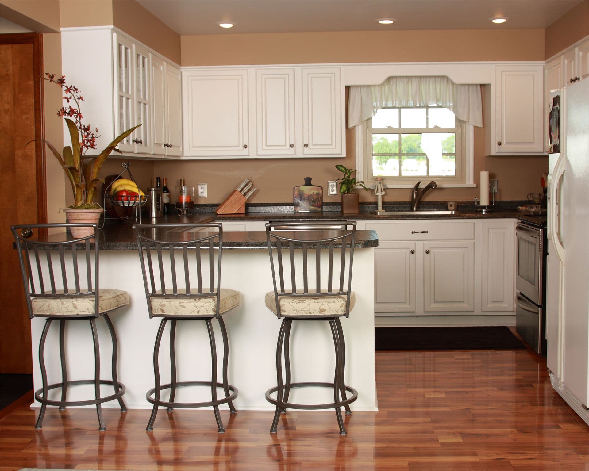 Cabinet Refacing